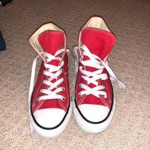 Red converse